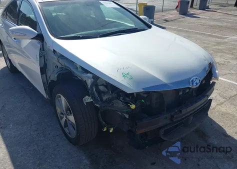 2012 Hyundai Sonata Hybrid из США, поврежденный, VIN KMHEC4A47CA054900